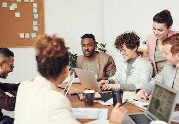 Fashionable Workwear: Elevating Your Office Style